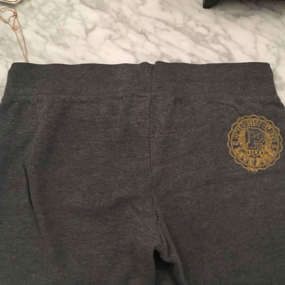 Victoria’s Secret PINK cropped sweatpants